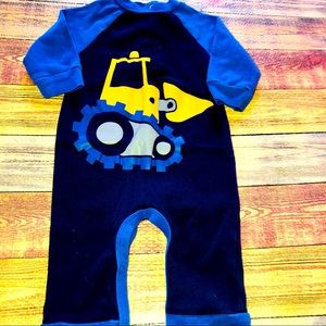 GERBER 0-3M OUTFIT